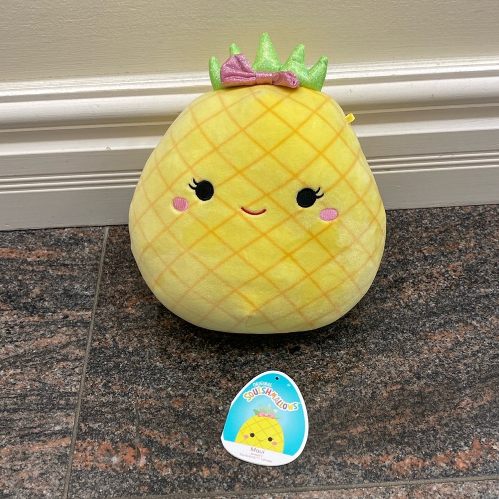 Squishmallows Pineapple Maui 8”